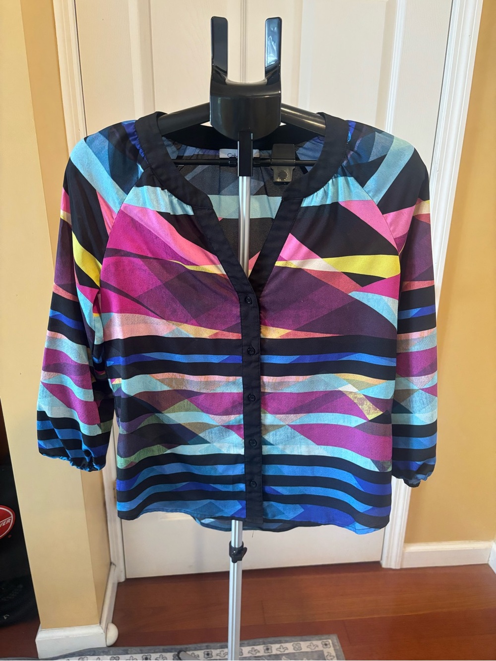 Calvin Klein Abstract Print Silk-Look Blouse in Teal, Black & Pink